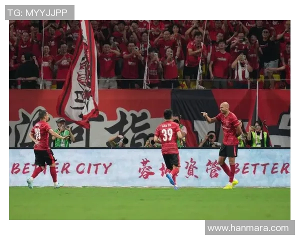 赛后分析:西安足球队与成都足球队球员个人能力对比与表现评估 赛后分析:西安足球队与成都足球队球员个人能力对比与表现评估