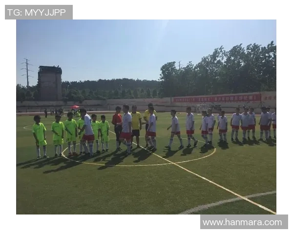 科学足球的比赛经验与训练方法探讨与实践分享 科学足球的比赛经验与训练方法探讨与实践分享